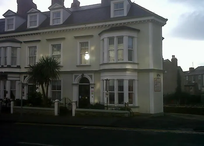 Christleton House