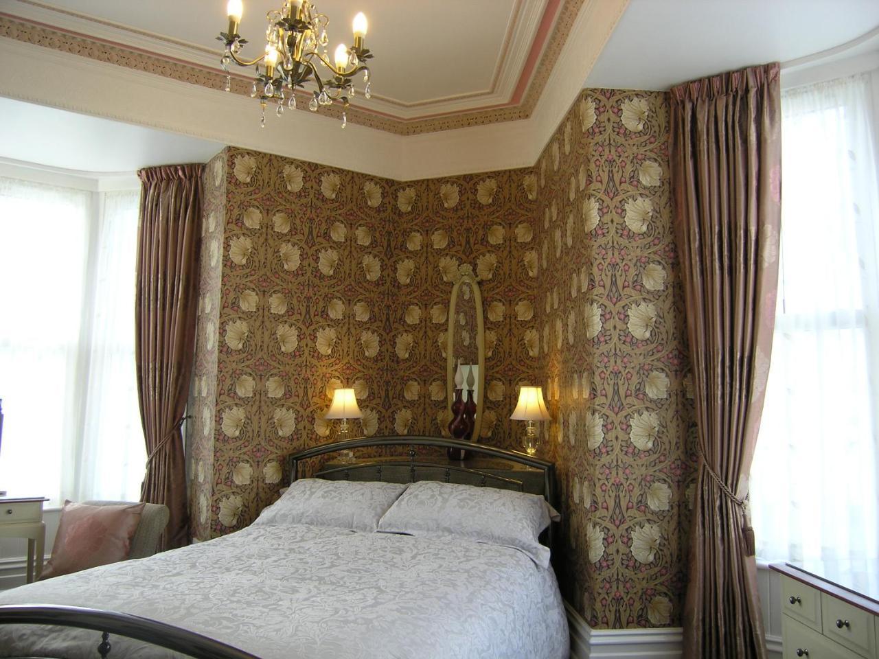 Christleton House Guest house Llandudno
